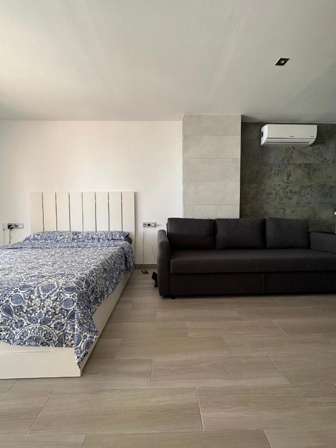 Studio Monserrate H Torrevieja Exterior photo